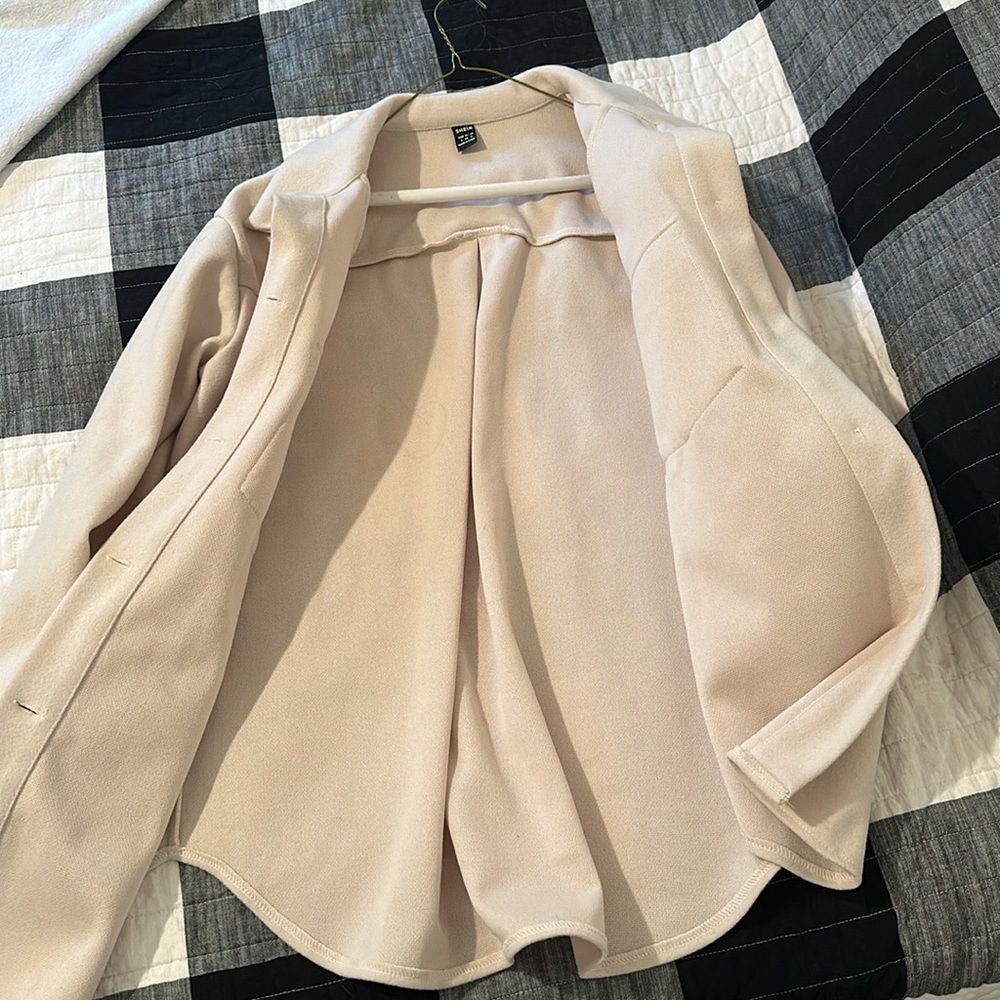 Shein Jacket - Picture 3 of 4